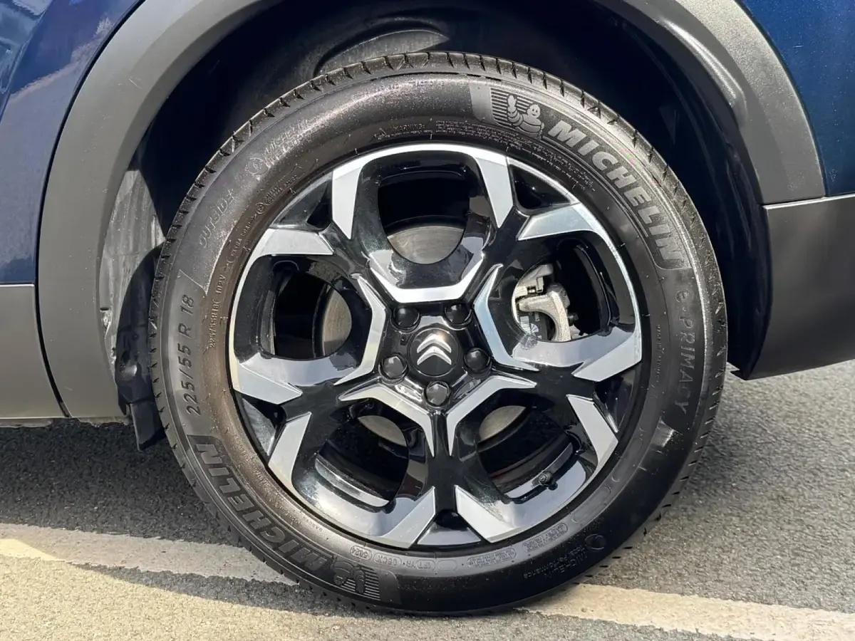 Used Suzuki Ignis SZ-T 90 HP (66 kW) 2018 Blue SUV