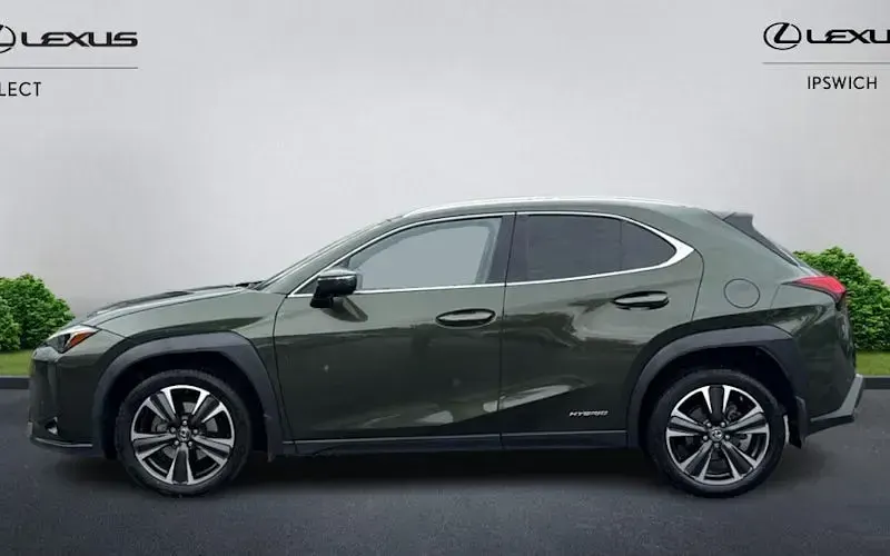 Used Lexus UX 184 HP (135 kW) 2024 SUV