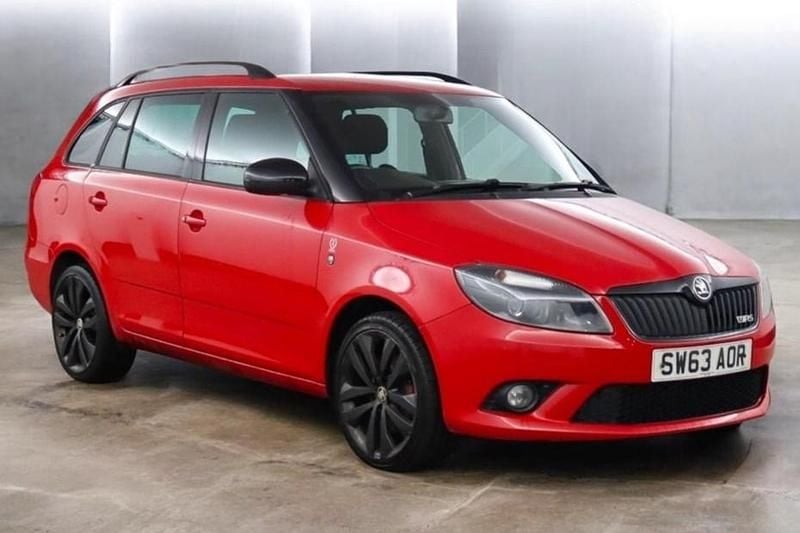 Used Skoda Fabia vRS 180 HP (132 kW) 2013 Red Estate