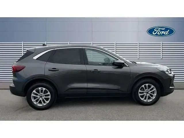 Używany Ford Kuga Titanium 150 KM (110 kW) 2025 Szary SUV