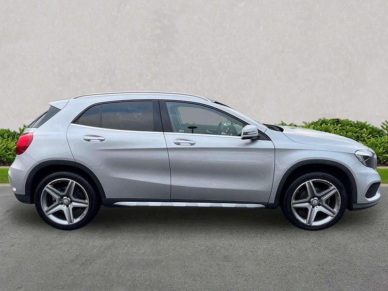Used Mercedes GLA200 AMG line 2017 Silver SUV