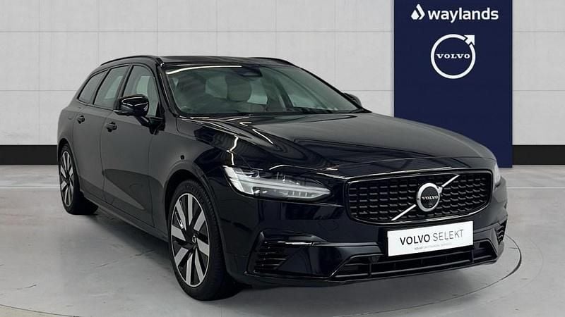 Black Used 2025 Volvo V90 Plus Estate | £34,258 (Good price) - Image 1/4