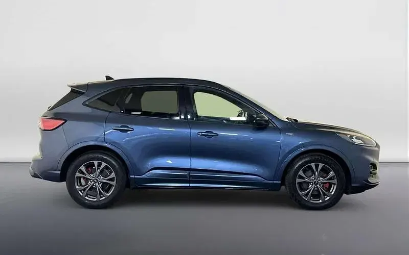 Used Ford Kuga ST-Line 190 HP (139 kW) 2022 Blue SUV