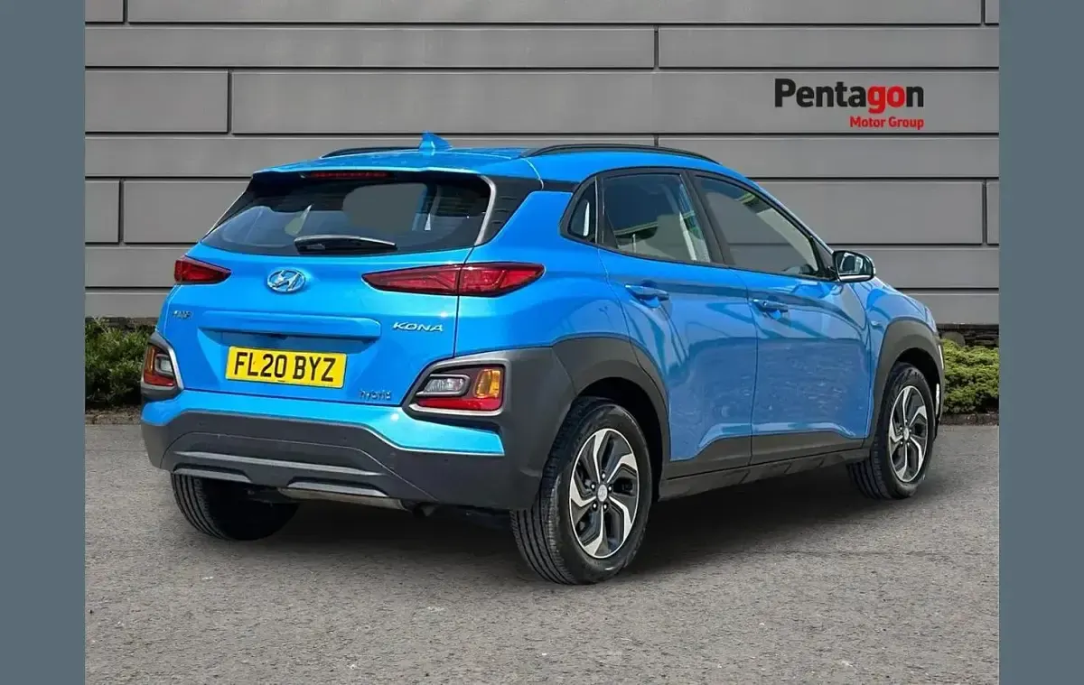 Used Hyundai Kona SE 141 HP (103 kW) 2020 Blue SUV