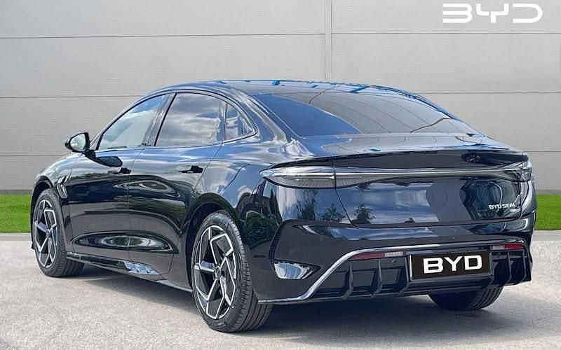 New BYD Seal 389 kW (530 HP) 2026 Sedan