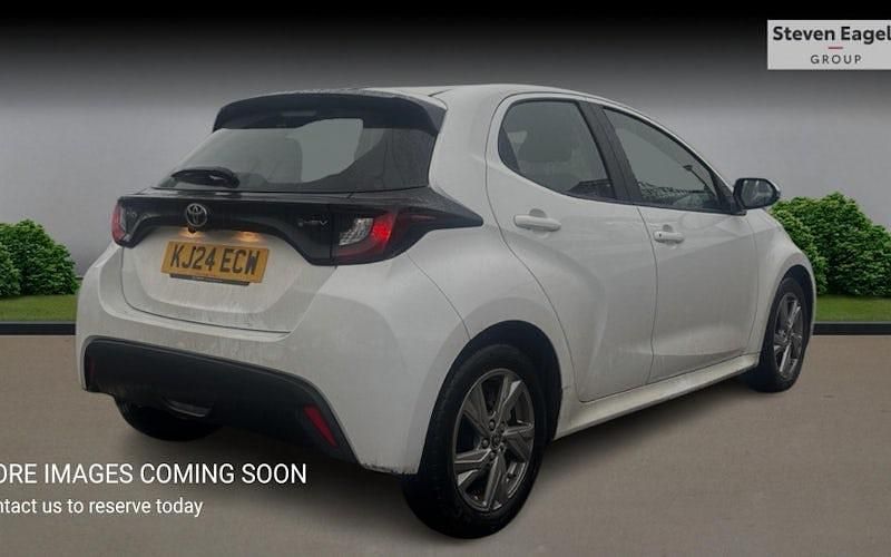 Used Toyota Yaris Hybrid 116 HP (85 kW) 2026 Hatchback