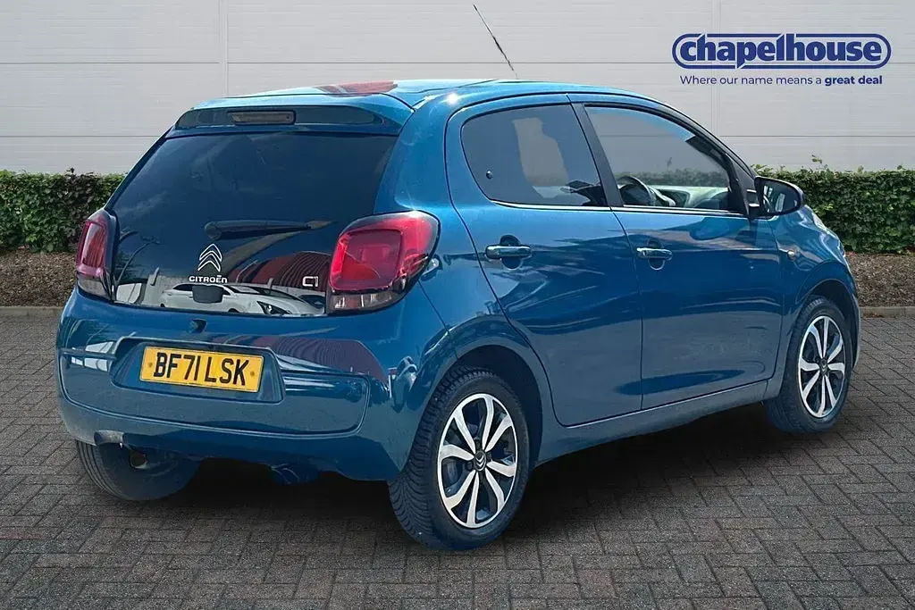 Used Citroën C1 Shine 2021 Green Hatchback