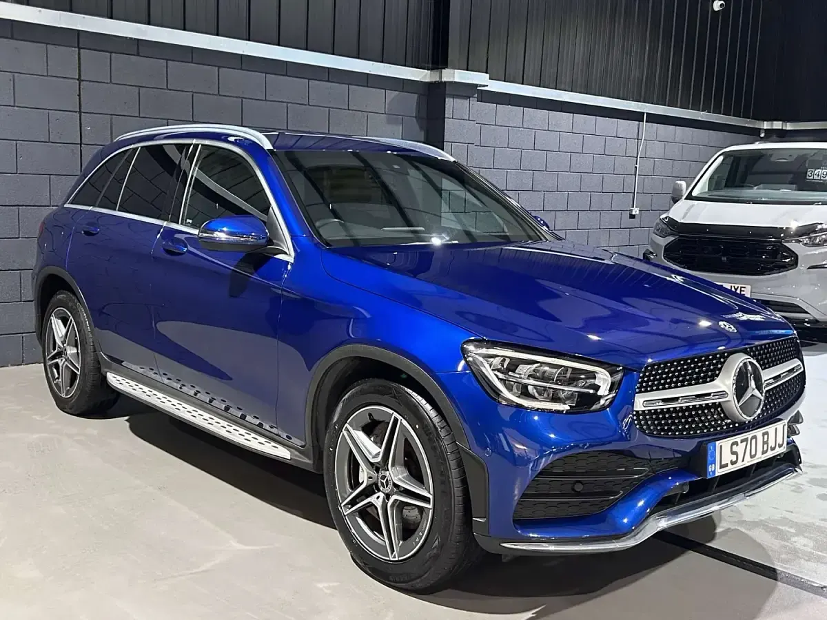 Used Mercedes GLC220 AMG line 194 HP (142 kW) 2020 Blue SUV