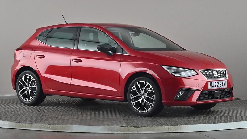 Used Seat Ibiza XCELLENCE Lux 110 HP (80 kW) 2022 Red Hatchback