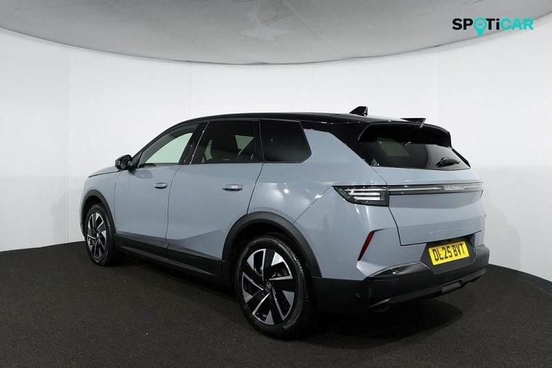 Used Vauxhall Grandland X Ultimate 134 HP (98 kW) 2025 Grey SUV