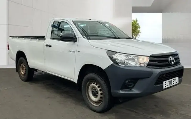 Used Toyota HiLux Active 150 HP (110 kW) 2019 Pickup