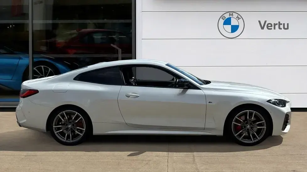 Used BMW M440 Comfort Edition 340 HP (250 kW) 2021 White Sedan