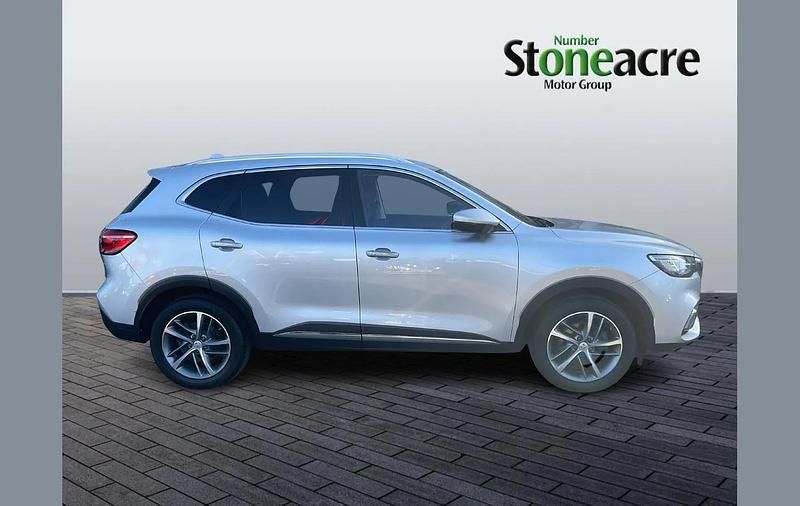 Used MG HS Exclusive 162 HP (119 kW) 2022 Silver SUV