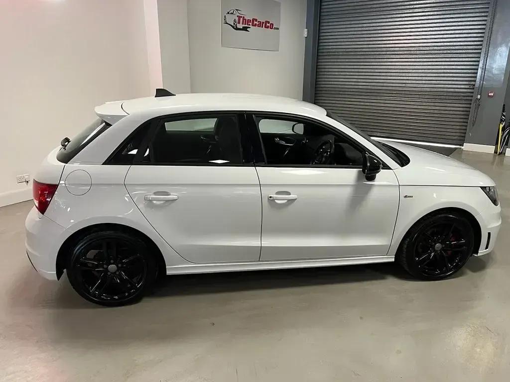 Used Audi A1 Sportback S-Line 122 HP (89 kW) 2014 White Hatchback