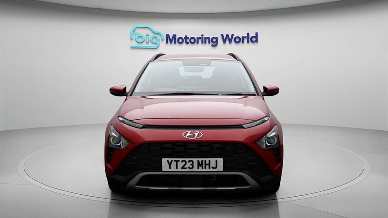 Used Hyundai Bayon SE 101 HP (74 kW) 2023 Red SUV