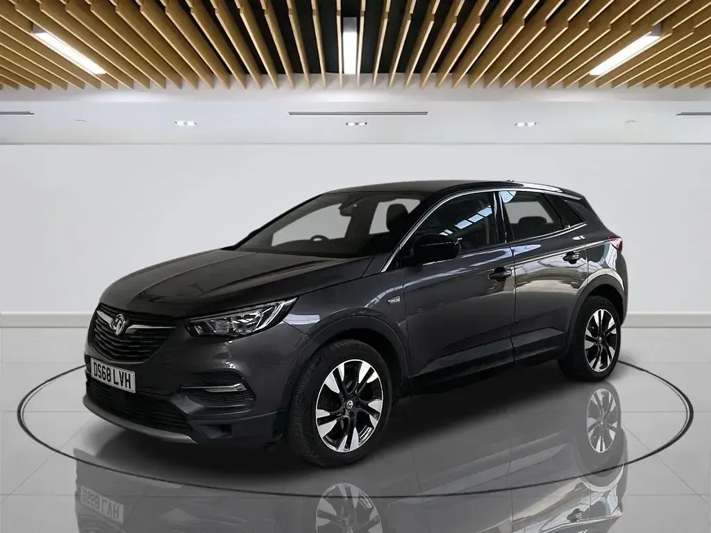 Used Vauxhall Grandland X Sport 130 HP (95 kW) 2018 Grey SUV