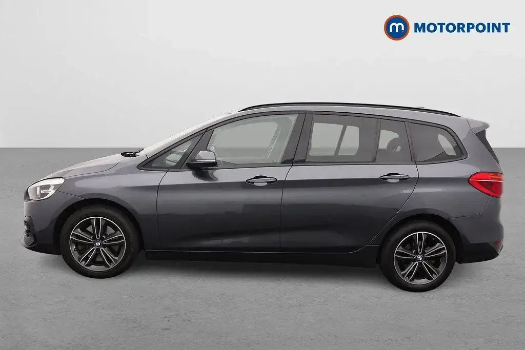Usado BMW 220 Sport Line 2019 Cinzento Monovolume