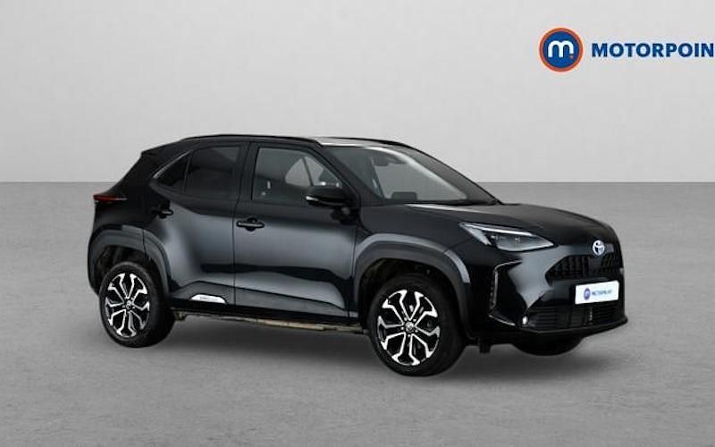 Used Toyota Yaris Hybrid Design 116 HP (85 kW) 2026 Estate