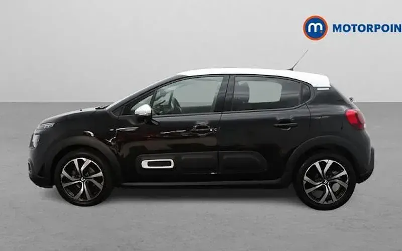 Used Citroën C3 PureTech 83 HP (61 kW) 2024 Black Hatchback