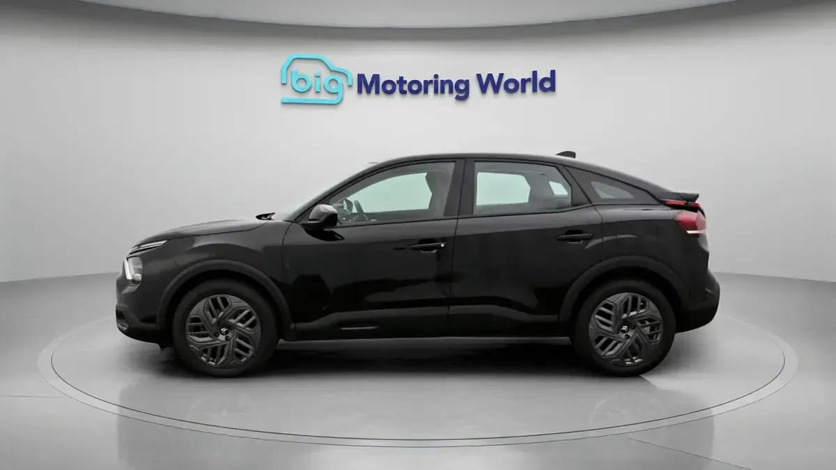 Used Citroën C4 PureTech 130 HP (95 kW) 2023 Black SUV