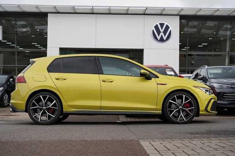 Used VW Golf VIII 245 HP (180 kW) 2024