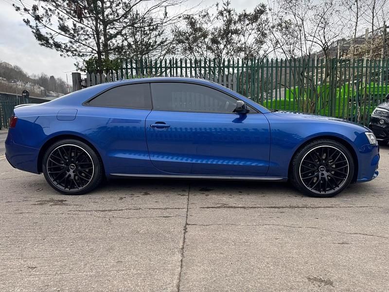 Used Audi A5 Design 245 HP (180 kW) 2016 Blue Coupe