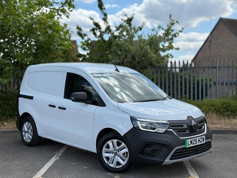 New 2025 Renault Kangoo MPV | £16,290 (Fair price) - Image 1/1