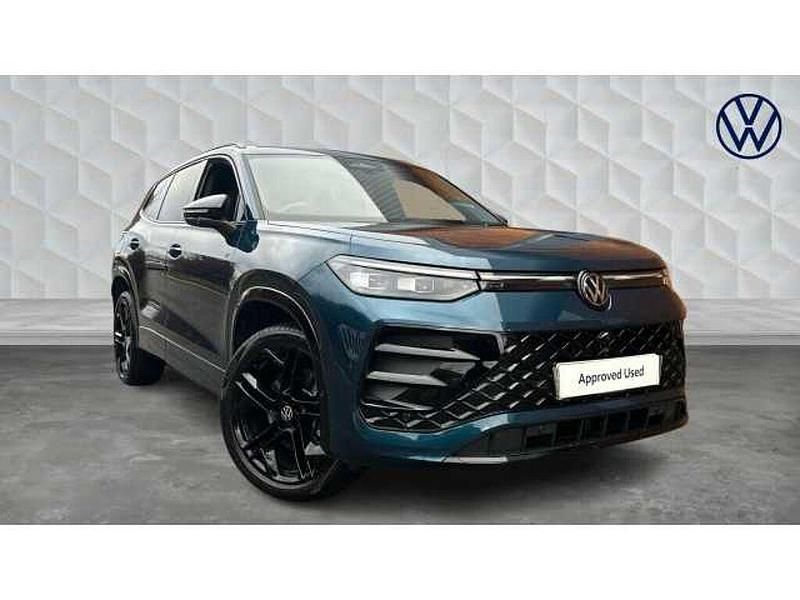 Blue Used 2025 VW Tayron R-line Edition SUV | £41,850 (Expensive) - Image 1/4