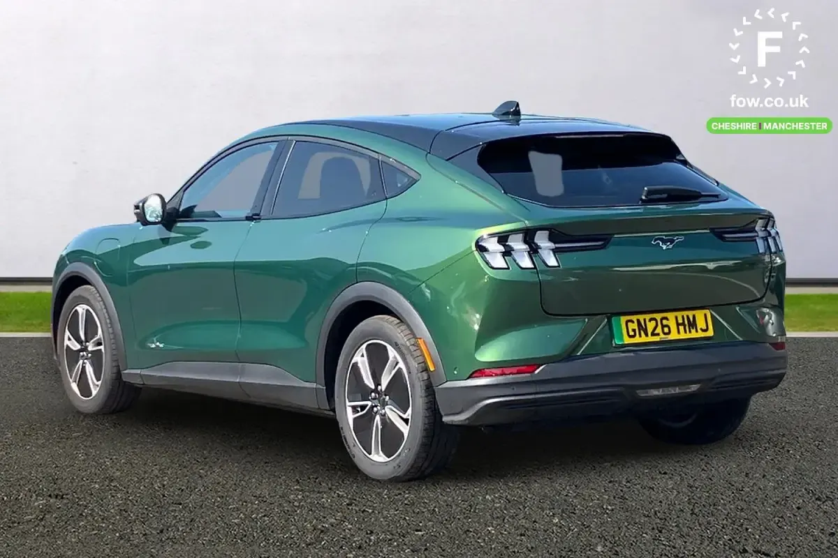 Used Ford Mustang Select 268 HP (197 kW) 2026 Green Estate