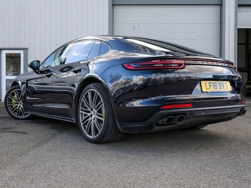 Used Porsche Panamera 462 HP (339 kW) 2018 Black Hatchback
