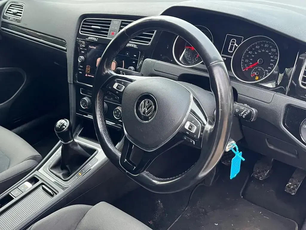 Used VW Golf VII GT 150 HP (110 kW) 2018 White Hatchback