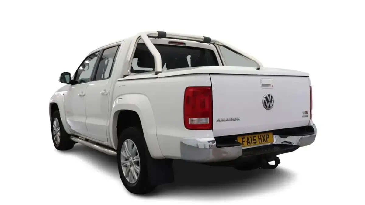 Used VW Amarok Highline 180 HP (132 kW) 2015 White Pickup
