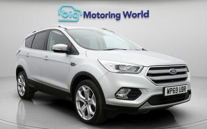 Used Ford Kuga Titanium 150 HP (110 kW) 2019 Silver SUV