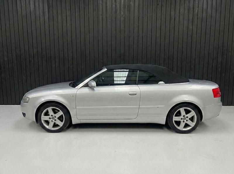 Used Audi A4 Cabriolet Sport 220 HP (161 kW) 2004 Silver Cabriolet