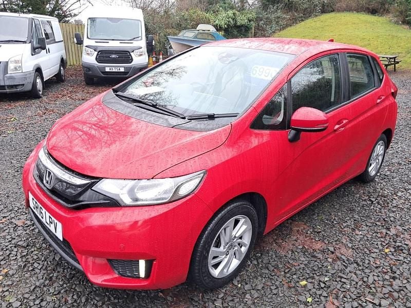 Used Honda Jazz SE 2016 Red Hatchback