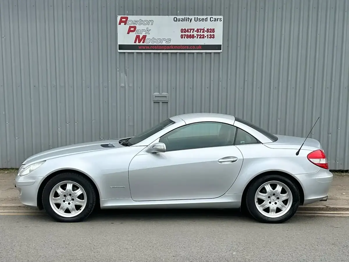 Used Mercedes SLK200 163 HP (119 kW) 2005 Silver Cabriolet