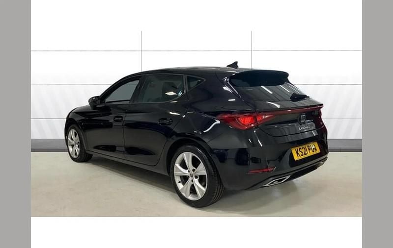 Used Seat Leon FR 147 HP (108 kW) 2021 Black Hatchback