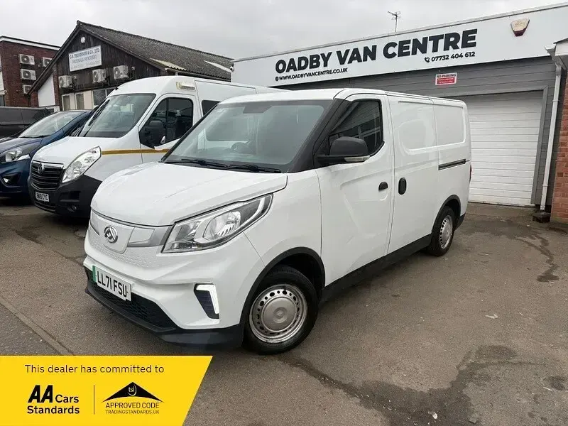 Used Maxus eDeliver 3 89 kW (122 HP) 2021 White Van