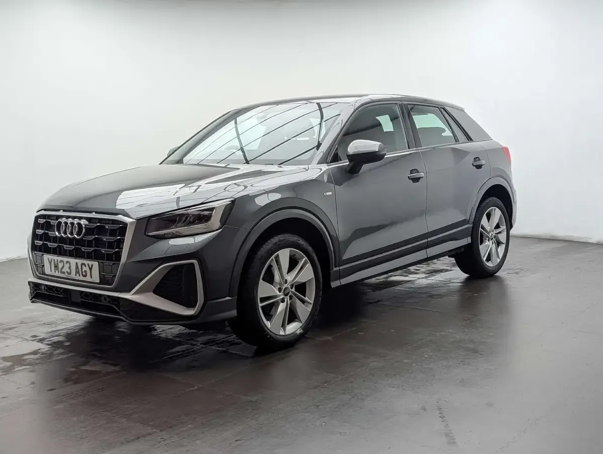 Used Audi Q2 S-Line 150 HP (110 kW) 2023 Grey SUV