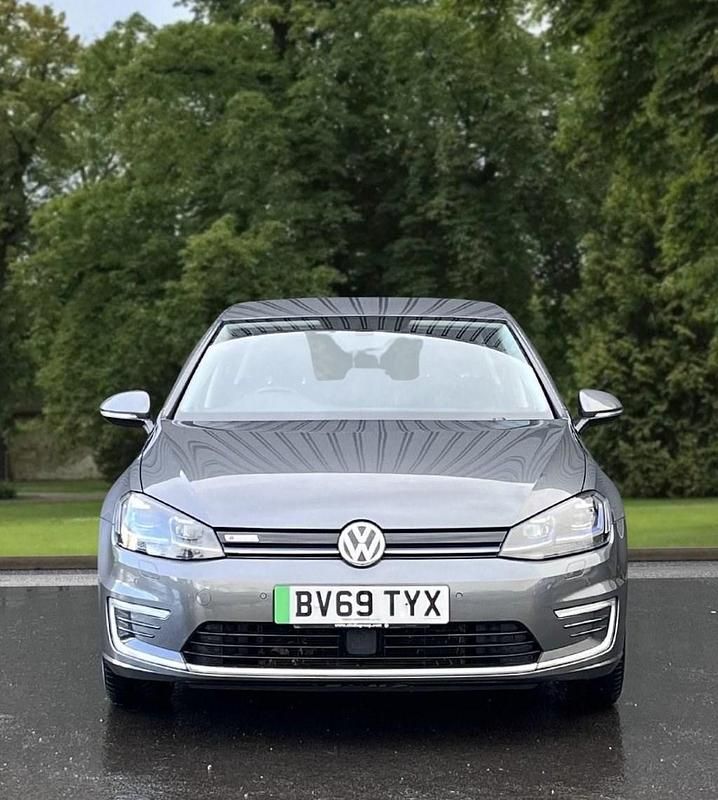 Used VW e-Golf 100 kW (136 HP) 2019 Grey Hatchback