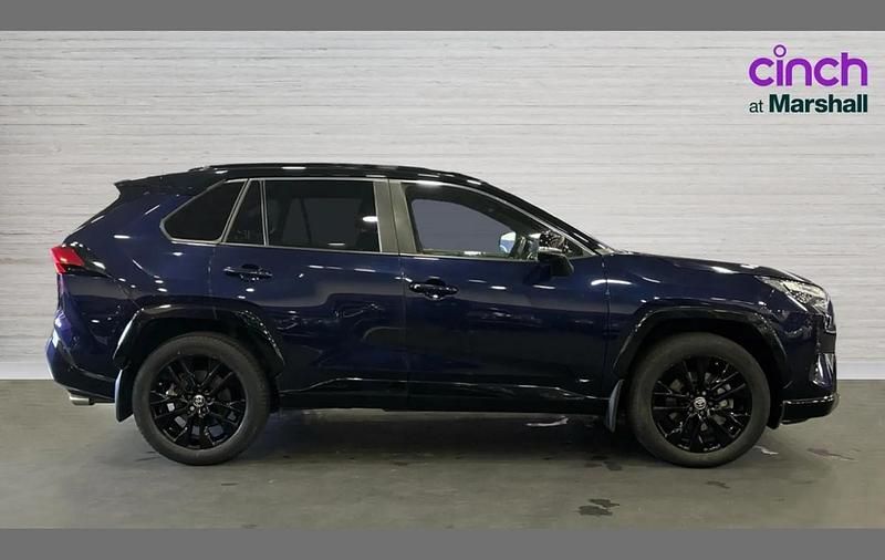 Used Toyota RAV4 Hybrid 218 HP (160 kW) 2022 Other SUV