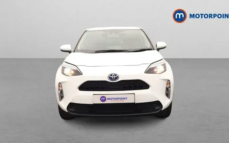Second-hand Toyota Yaris Hybrid 116 CP (85 kW) 2026 Break