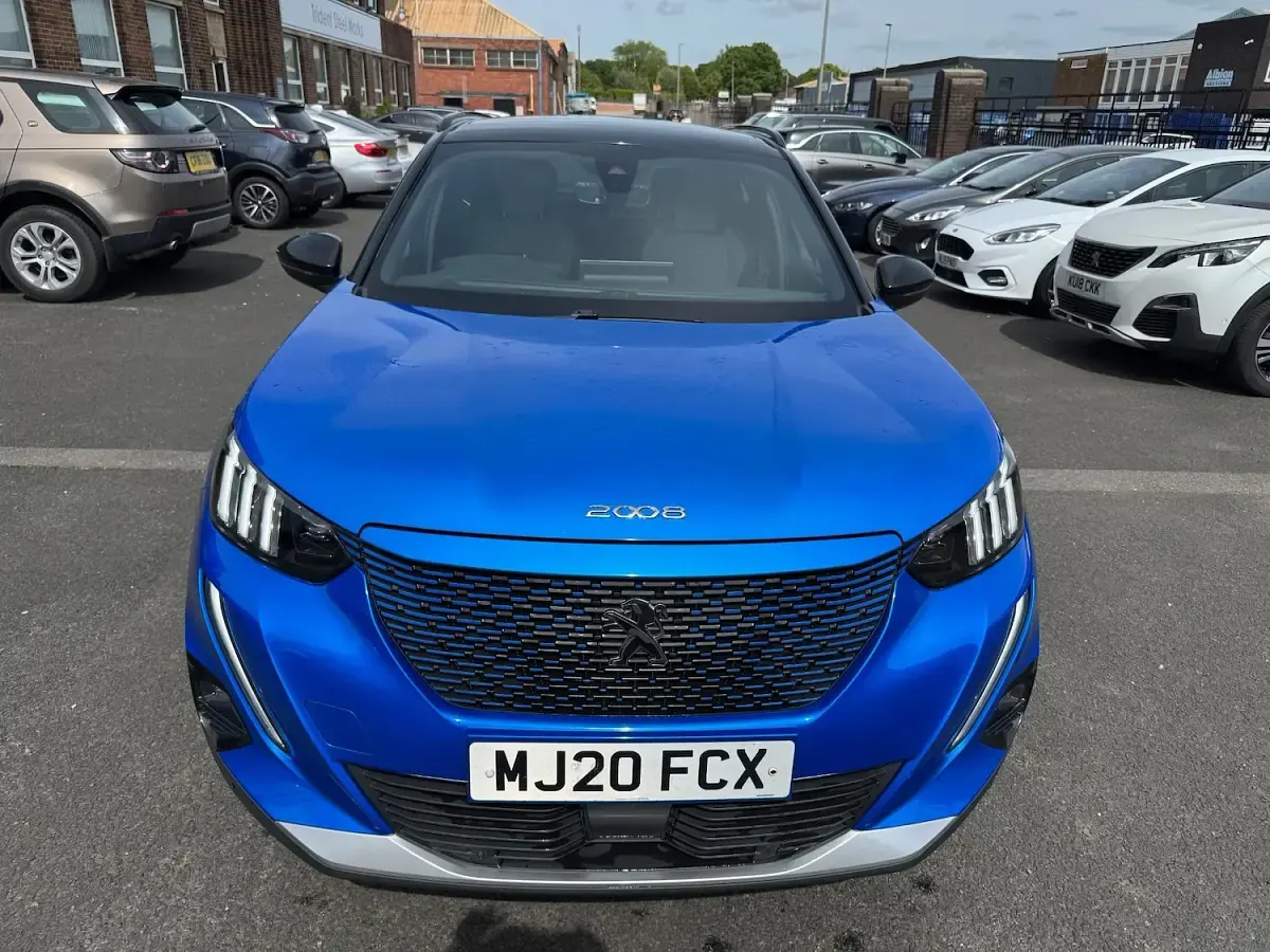 Used Peugeot e-2008 GTi 100 kW (136 HP) 2020 Blue SUV