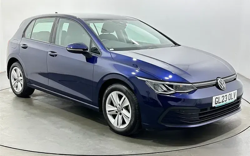 Used VW Golf VIII Life 150 HP (110 kW) 2023 Hatchback