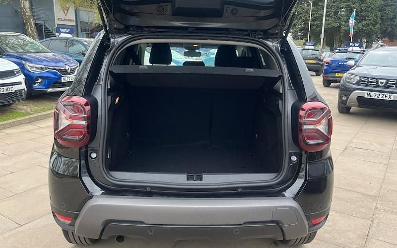 Used Dacia Duster Extreme 130 HP (95 kW) 2024 Black SUV