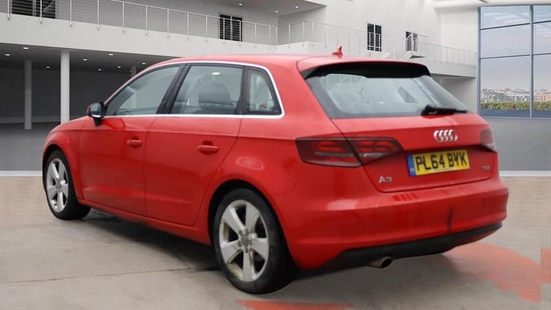 Used Audi A3 Sportback Sport 110 HP (80 kW) 2015 Red Hatchback