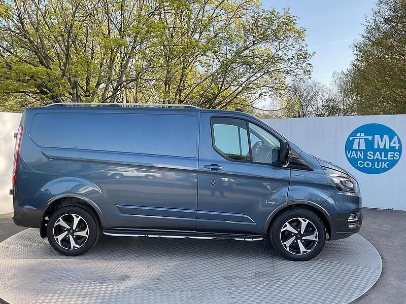 Used Ford Transit Custom Active 170 HP (125 kW) 2021 Blue Van