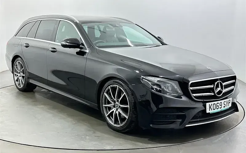 Begagnad Mercedes E220 AMG line 194 HK (142 kW) 2020 Kombi