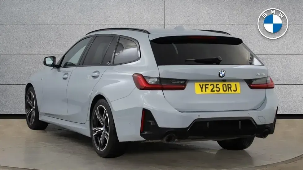 Used BMW 320 M Sport 181 HP (133 kW) 2025 Grey Estate