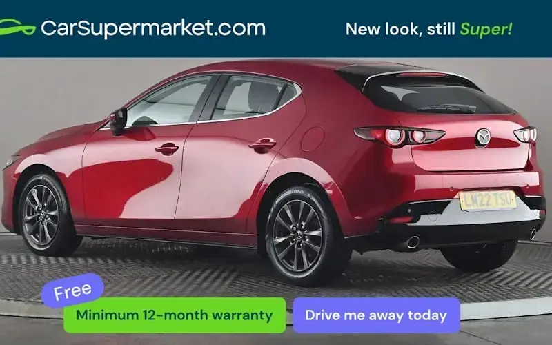 Używany Mazda 3 122 KM (89 kW) 2022 Czerwony Hatchback